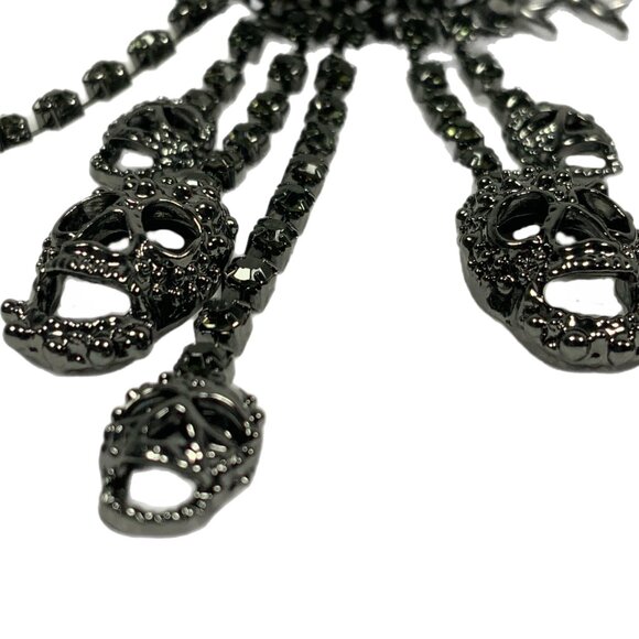 Natasha Gunmetal Pave Bib Statement Necklace Skulls Chainmail Choker Goth - Picture 16 of 17